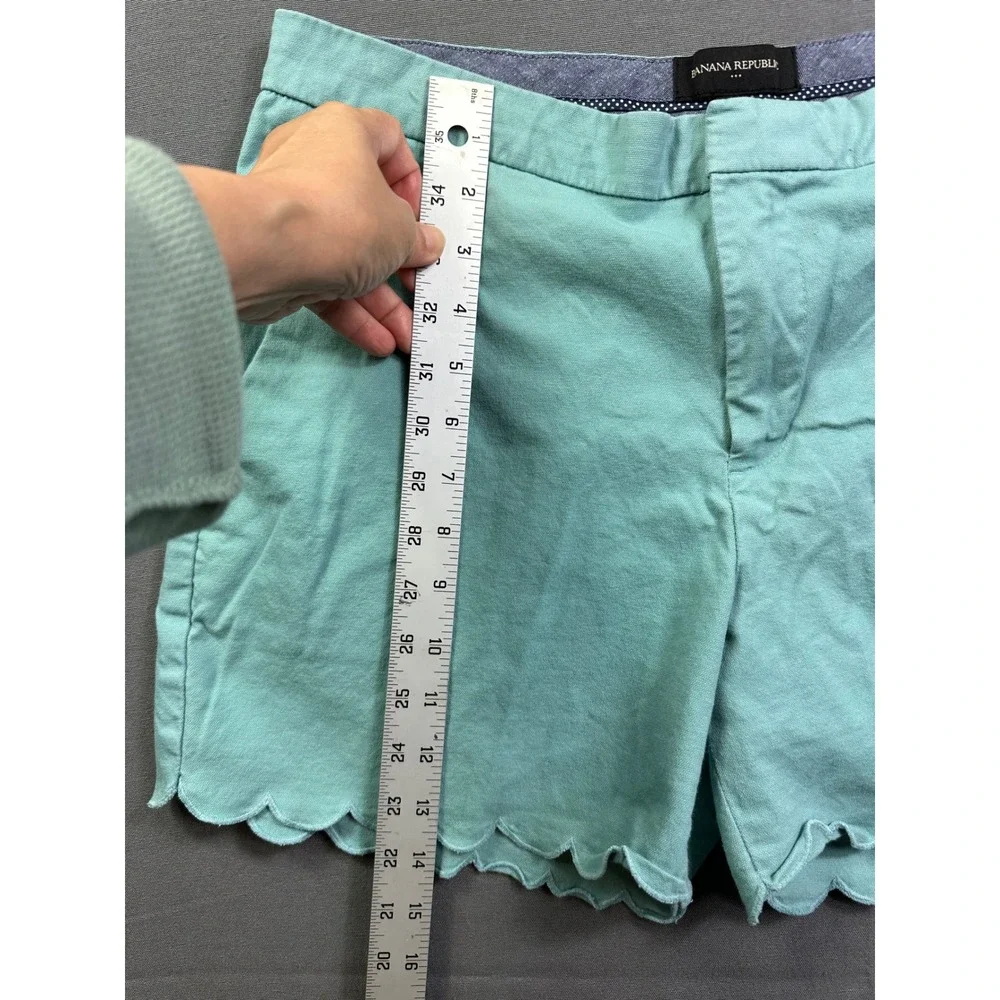 Banana Republic Scalloped Hem Shorts Seafoam Green Cotton Blend‎ Size 10